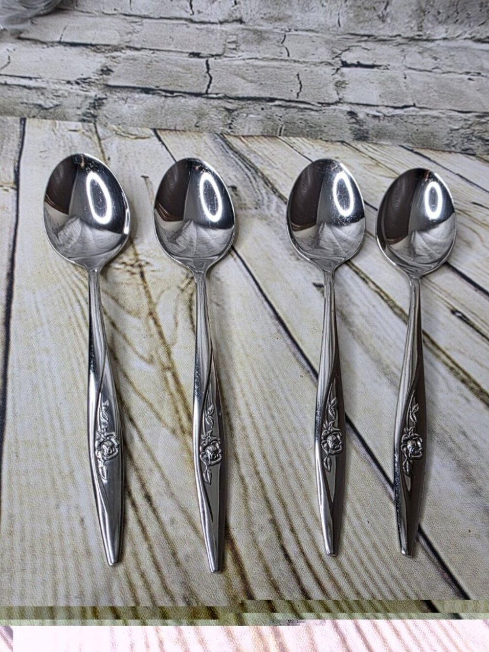 4 Oneida LASTING ROSE  6.75 Inch Tablespoons Soup Serving Larger